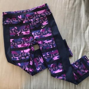 Nike crop dri fit running pants